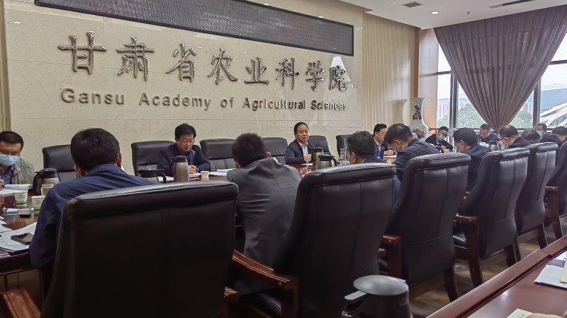  党委书记魏胜文主持召开迎接党的二十大重点工作部署会