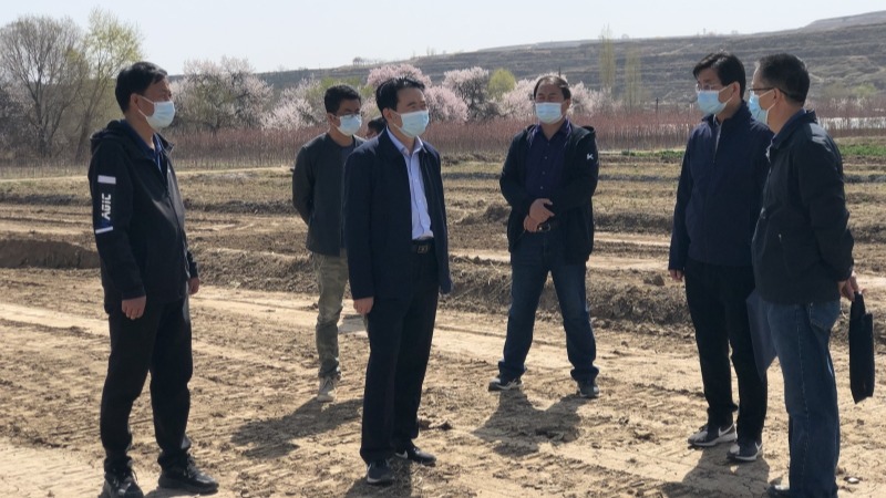 院长马忠明一行赴榆中试验场调研